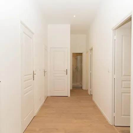 Le Rome -hyper Centre 3 Chambres Climatises Appartamento *